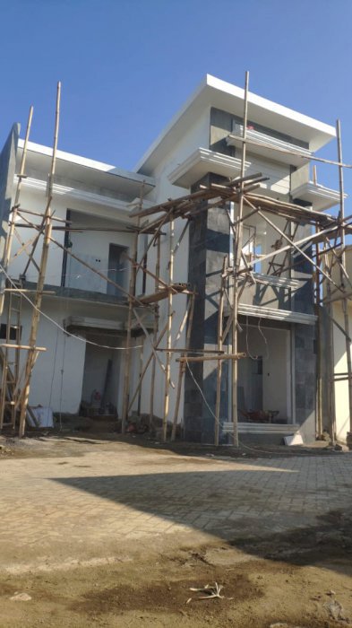 Mudah ke Tol Karanglo, hanya 3 menit dari Cluster Royal