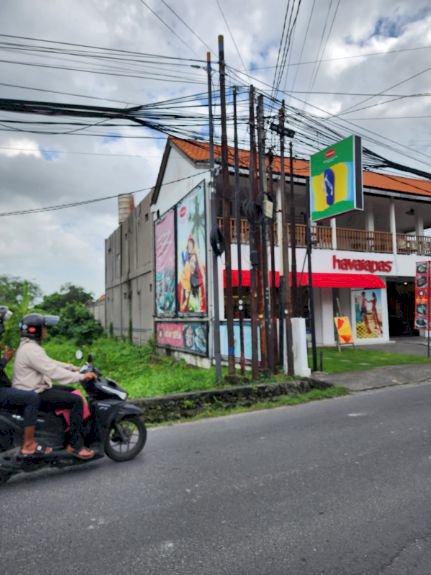  Tanah 25 Are di Pinggir JI. Subak Sari