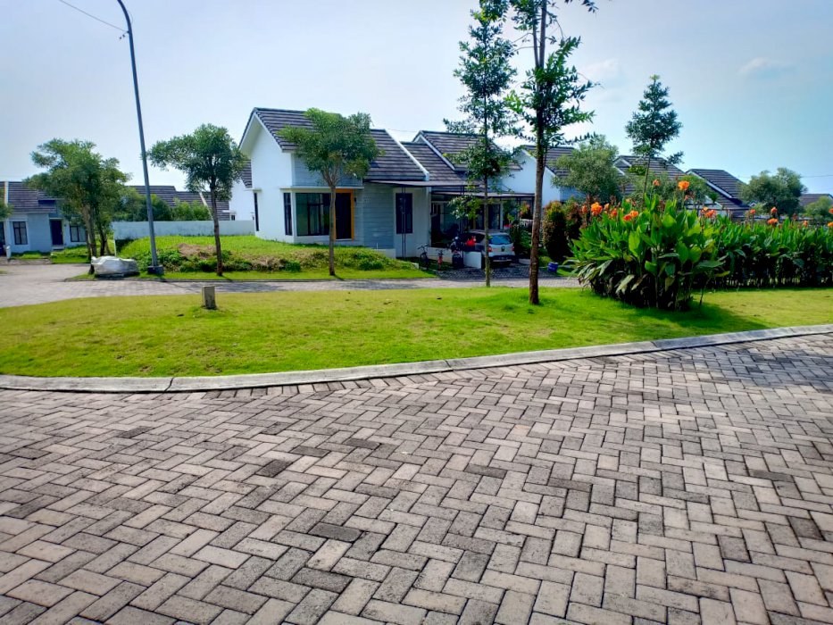 Disewakan Rumah BSB Village Cluster Aurora No. 3K5