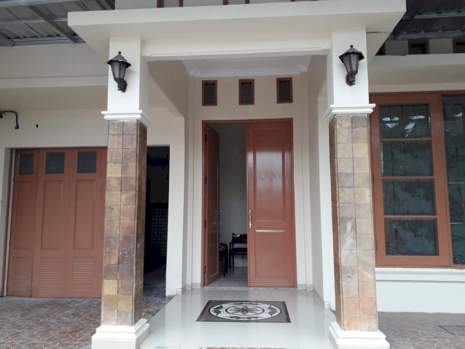 Rumah Bisnis Co Working Space Di Batu Ampar Kramatjati Jakarta Timur
