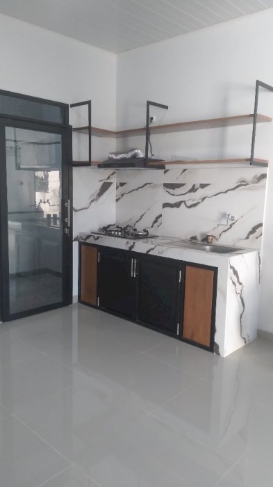 Iron House Premium Rumah minimalis modern di Kota Cirebon