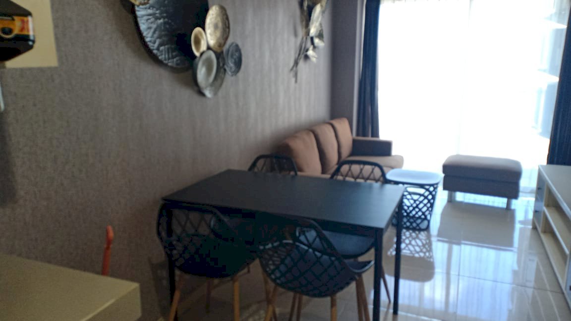 0691 - Disewakan Apartemen Puncak Bukit Golf 2BR Lt 26 Furnished