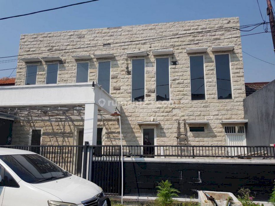 DIJUAL RUMAH STRATEGIS, SIDOARJO JAWA TIMUR