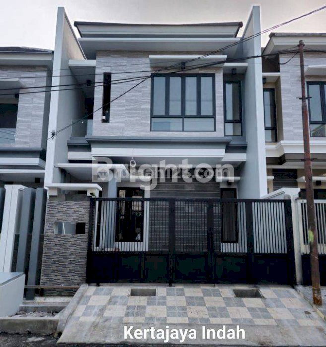 RUMAH GRESS 2 LT DI KERTAJAYA INDAH SURABAYA