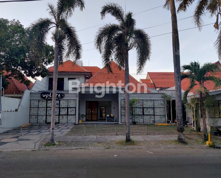 AREA KOMERSIL SURABAYA SELANGKAH KE RAYA DARMO COCOK KANTOR/CAFE/RESTO