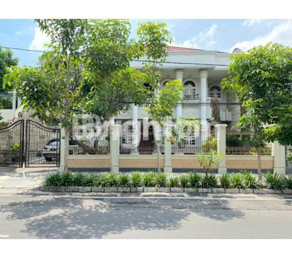 RUMAH MEWAH SIAP HUNI DI NOL JALAN RAYA DHARMAHUSADA INDAH