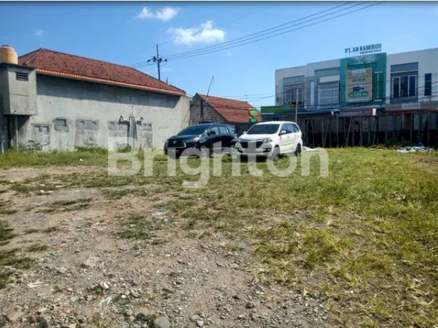 TANAH POJOK DI KETINTANG BARU SURABAYA