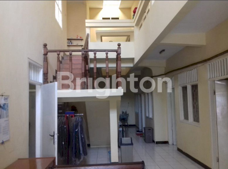 RUMAH KOS AKTIF DI TENGGILIS MEJOYO DEKAT UBAYA, TRANSMART, JEMURSARI