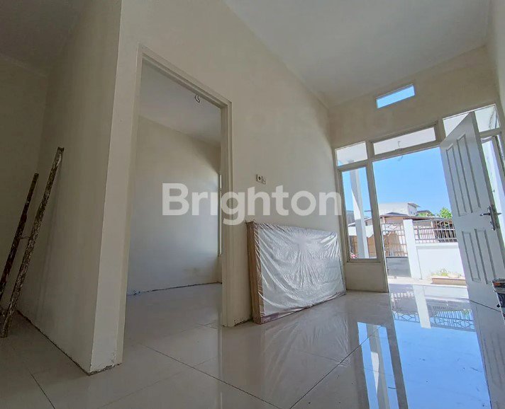 RUMAH BARU DI RUNGKUT, TERMURAH DAN STRATEGIS