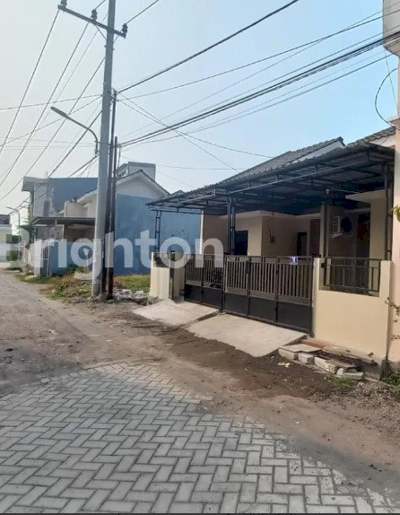 RUMAH BARU 1 LT DI MEDOKAN AYU UTARA SURABAYA