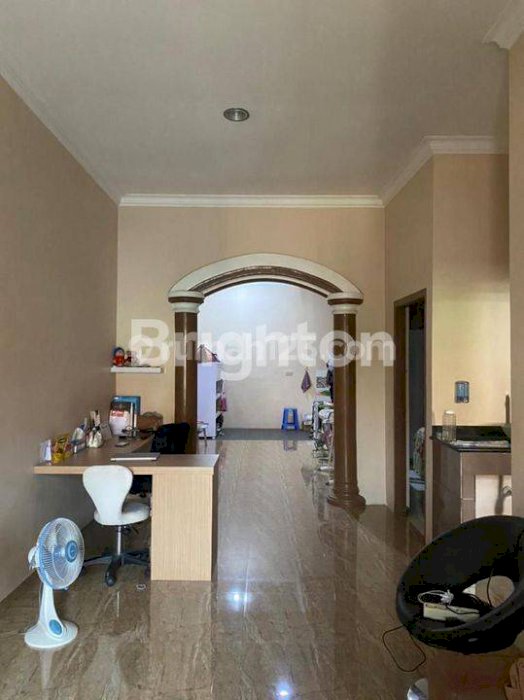 Rumah 1,5 lantai Siap Huni Selangkah Nirwana Eksekutif MERR IPH