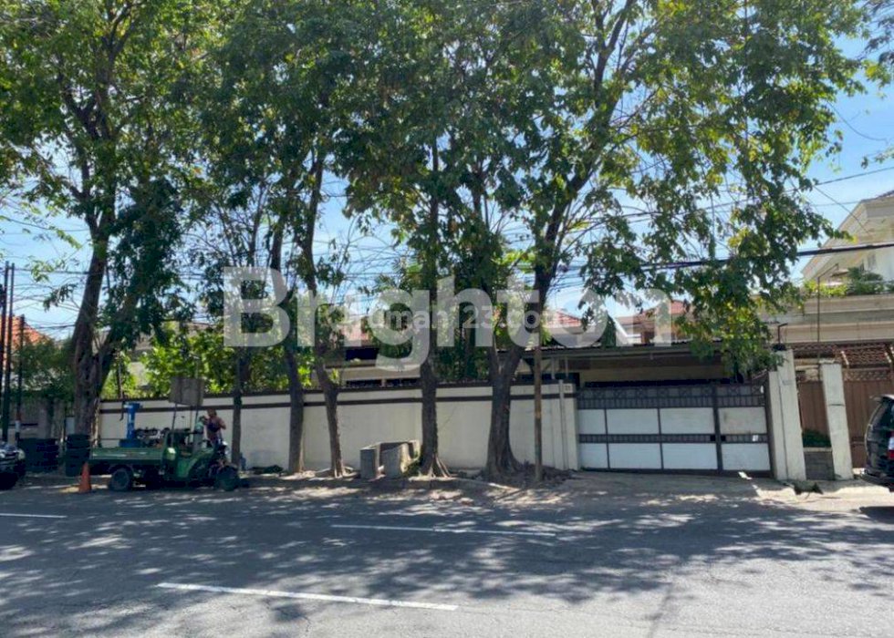 RUMAH DI JL RAYA JEMURSARI SURABAYA