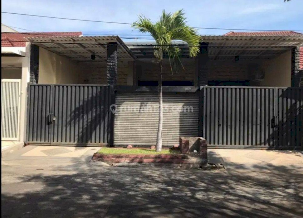 Hunian daerah nginden 2 carport