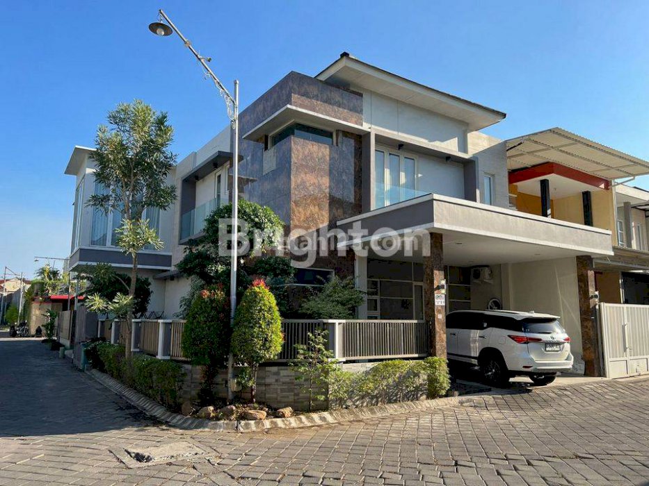 RUMAH 2 LT FULL FURNISH LETAK HOOK DAN STRATEGIS DI THE DHARMA INDAH