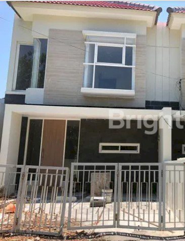 RUMAH 2 LT DI RUNGKUT BARATA SURABAYA DEKAT MERR KAMPUS SUPERMALL