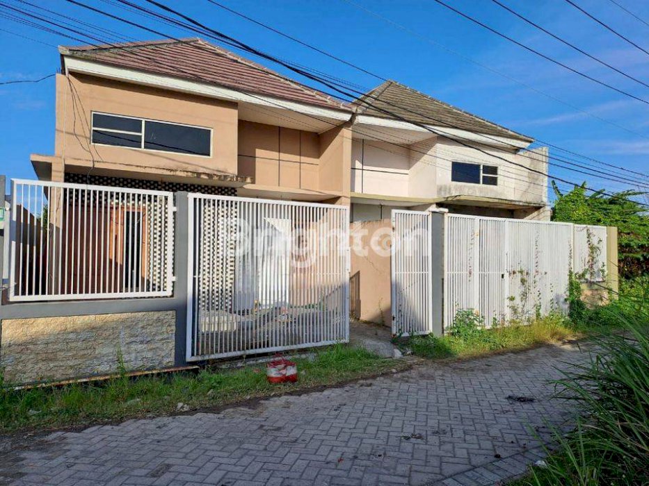 rumah baru lebar 6 KTP surabaya 600jt an