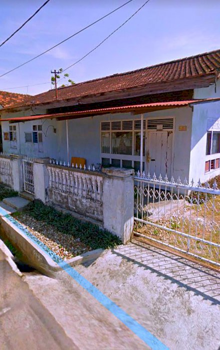Di jual cepat rumah pribadi ukuran 20x20 m surat akta nama pribadi