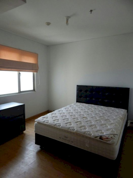 0723 - Disewakan Apartemen Waterplace D-Residence 3BR Semi Furnish