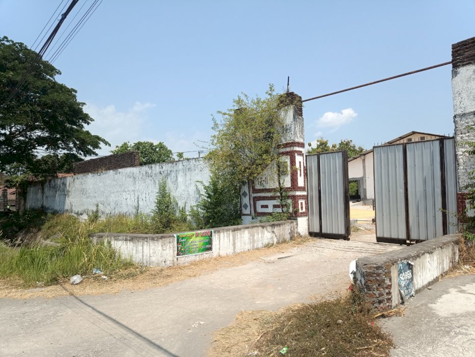 Di jual tanah dan gudang bekas penggilingan padi