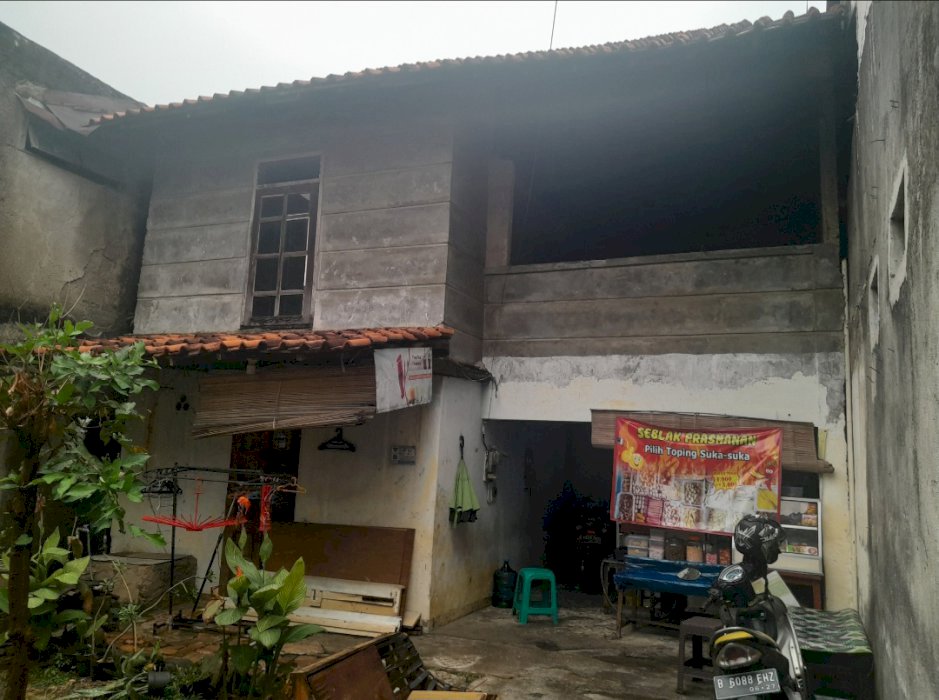 Dijual rumah Petukangan Selatan jalan damai