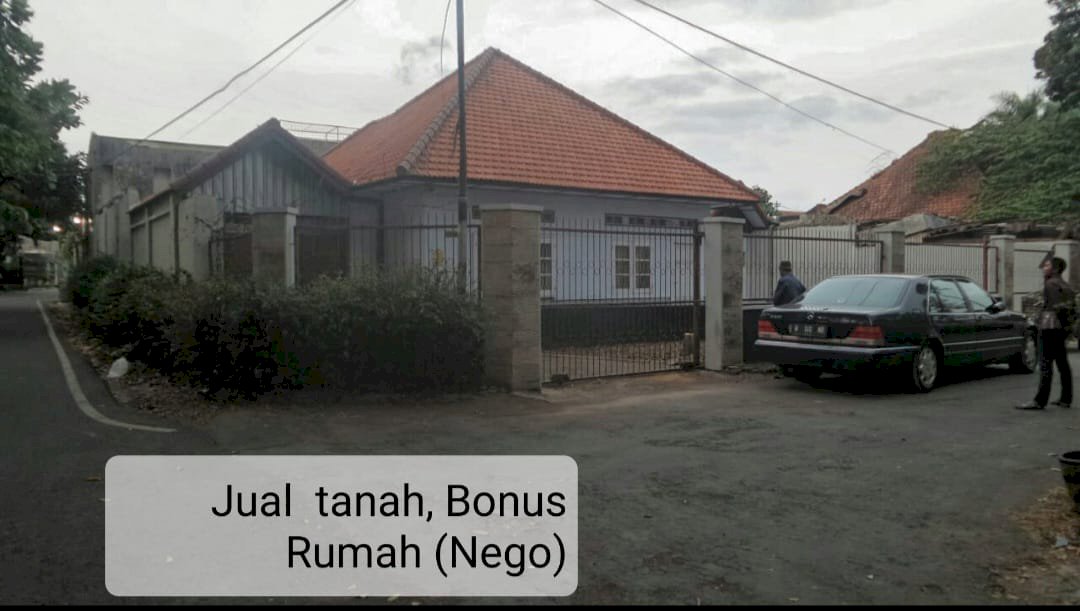 Dijual Rumah Hook Strategis, Nyaman dekat Alun-Alun Pusat Kota