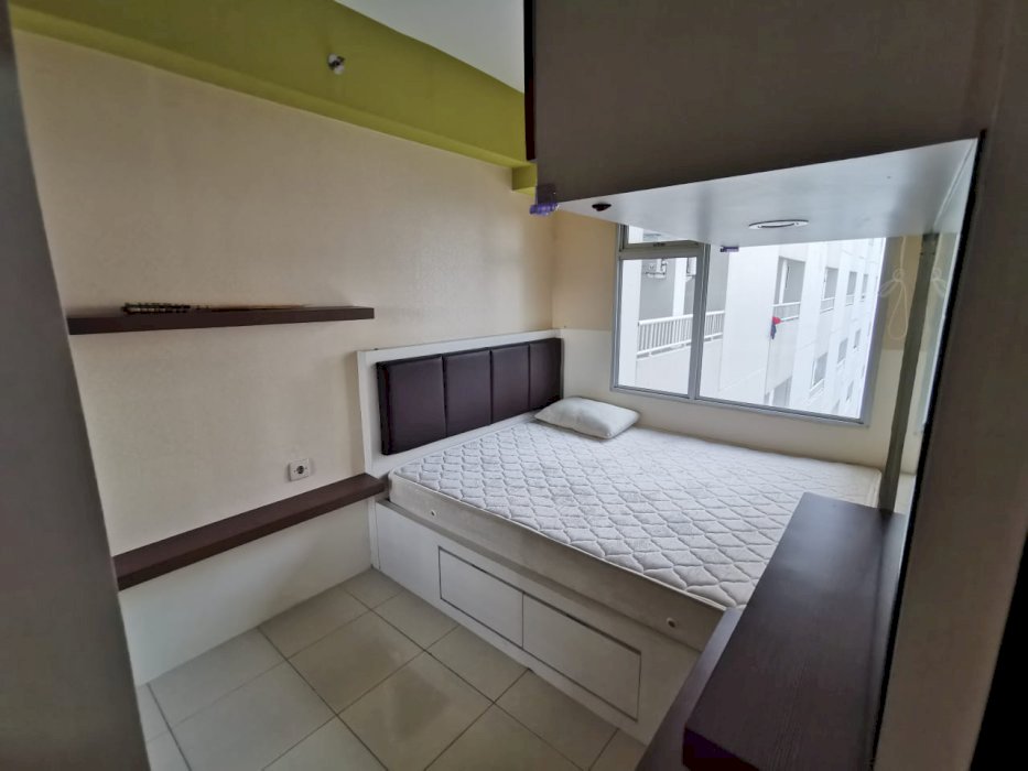 0725 - Disewakan Apartemen Educity Yale 2Br Lt 16 Furnished