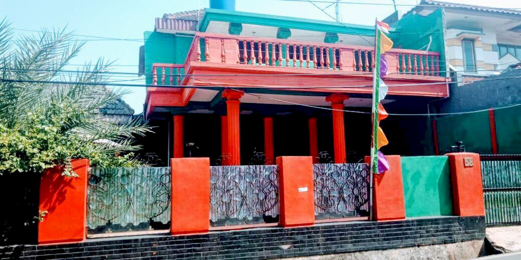 Jual Cepat Rumah Asri pinggir jalan aktif