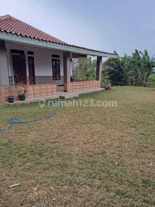 D jual tanah plus bngunan vila sangat bagus gunung geulis