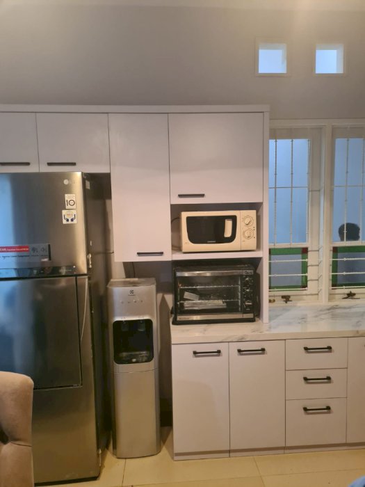 rumah di pesona khayangan