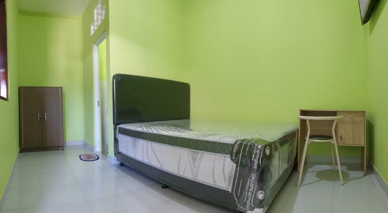 KAMAR KOST PUTRI MURAH DI JALAN GODEAN KM 5, DEKAT UMY, UNISA, RSA UGM