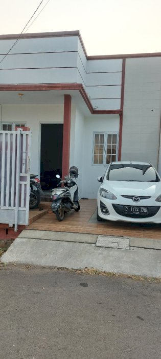 Dijual Rumah Baru, Deket BSD dan Jalan Raya Utama