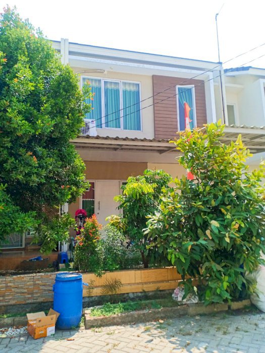 Over Kredit Rumah Cluster