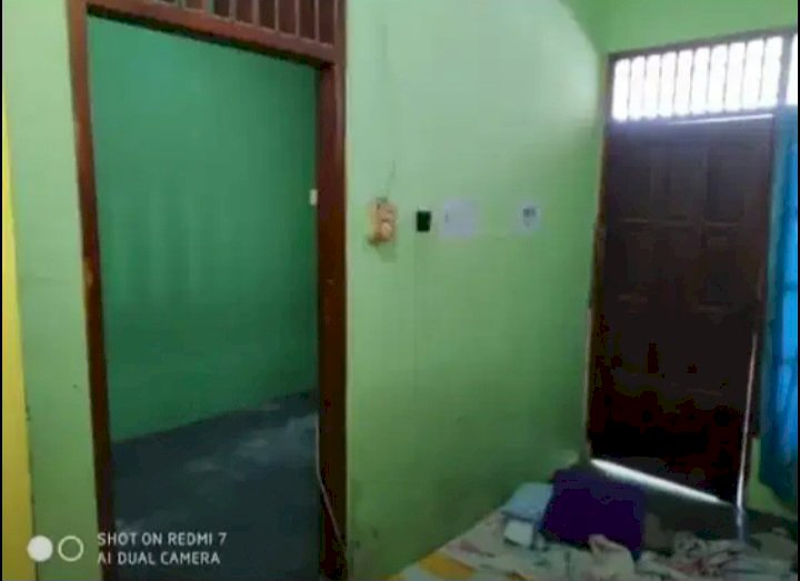 Jual rumah 2 lantai bebas banjir