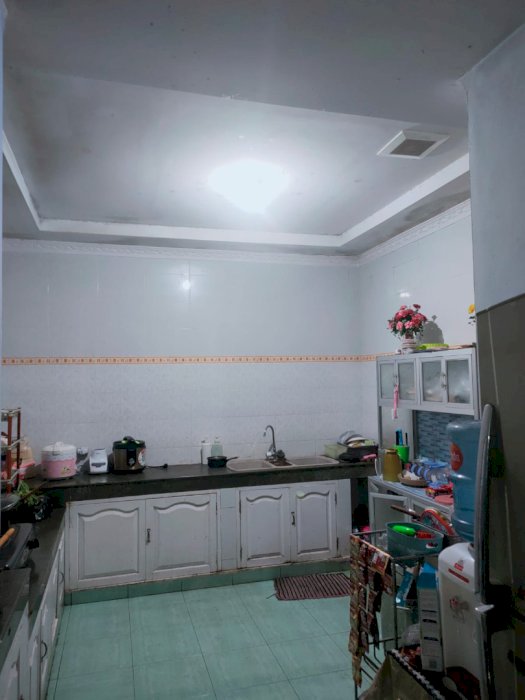 Dijual Rumah Area Tubagus Ismail Lokasi Strategis 3,5 Lantai