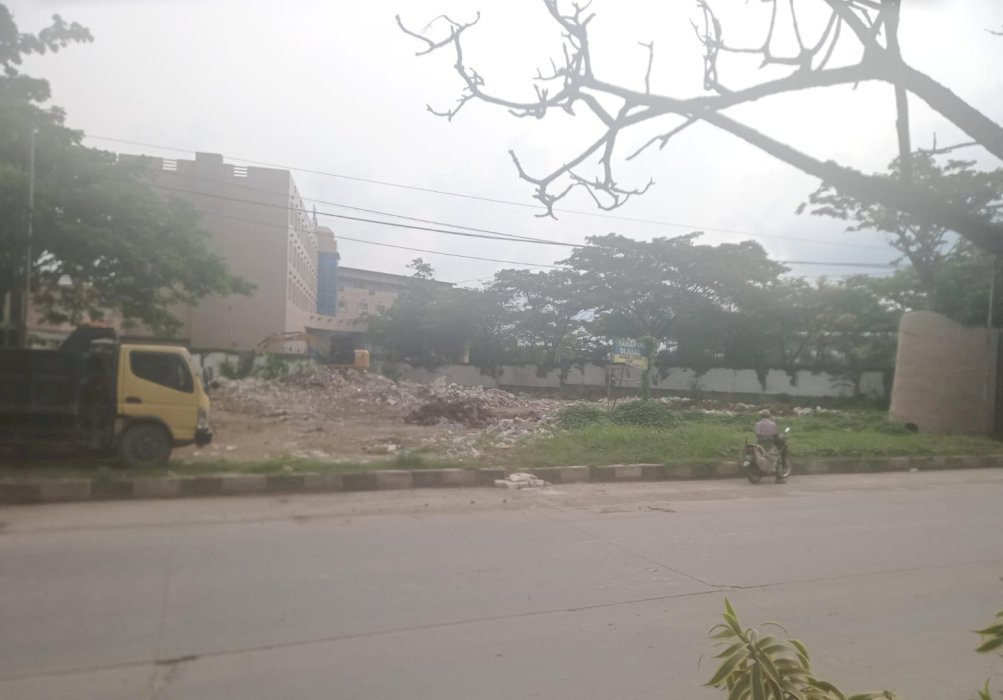 Tanah Strategis dekat jalan raya