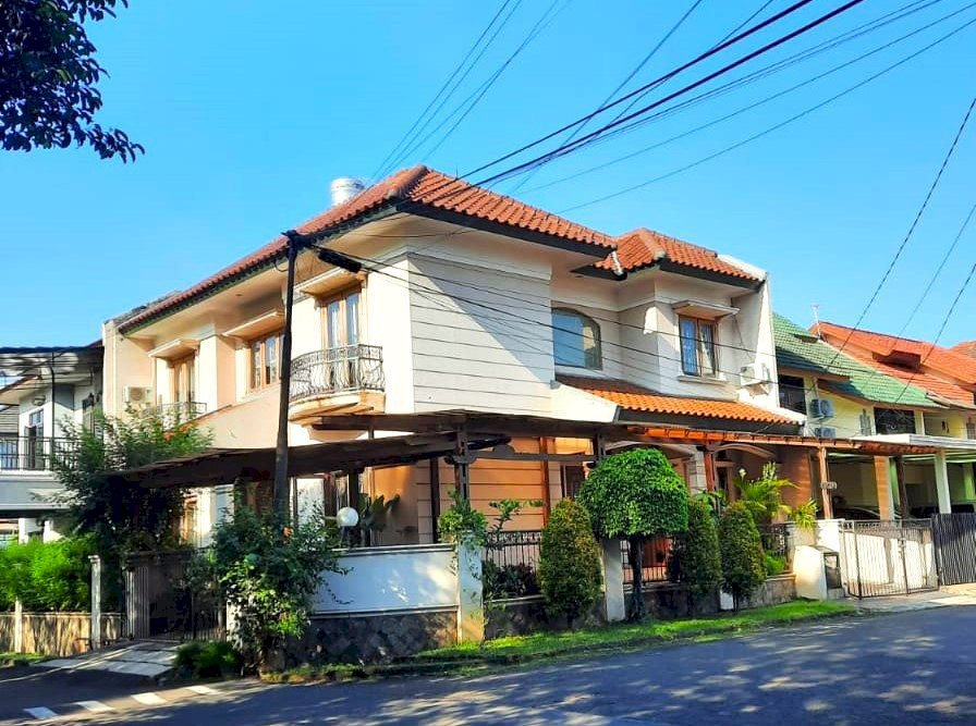 Di Jual Rumah cantik asri dan nyaman