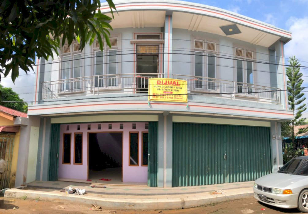 Ruko 2 Lantai Full Renov