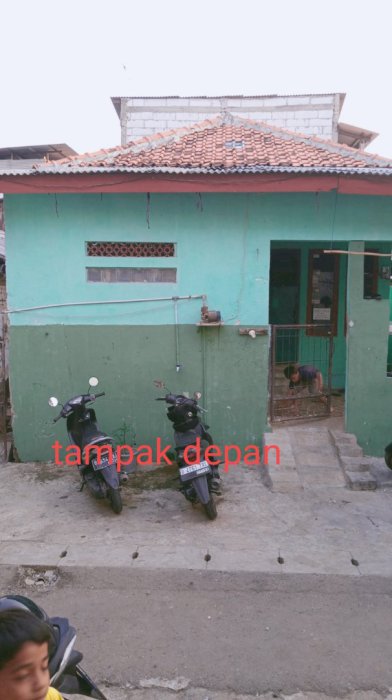 Dijual rumah Huni dengan kos2 an