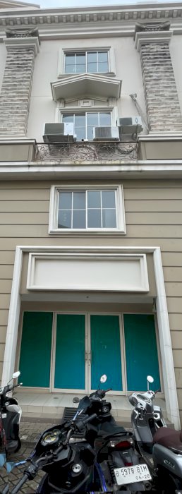 DIJUAL RUKO CBD GREENLAKE CITY 3,5 LANTAI !!!