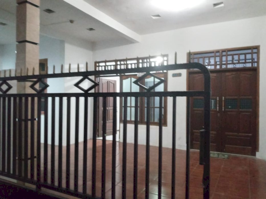 Kontrakan sewa rumah 2 Lantai