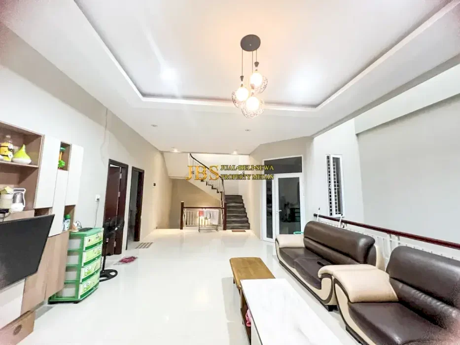 Dijual Villa Bangunan baru Kondisi Siap Huni Komplek Cemara Asri