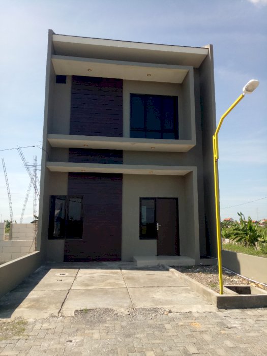 Rumah 2 Lantai Gresik kota