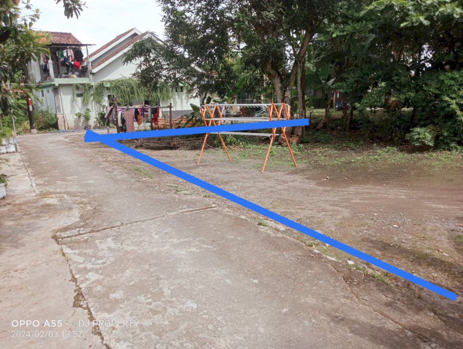 Tanah pekarangan dua muka(hook) dekat kampus Umy