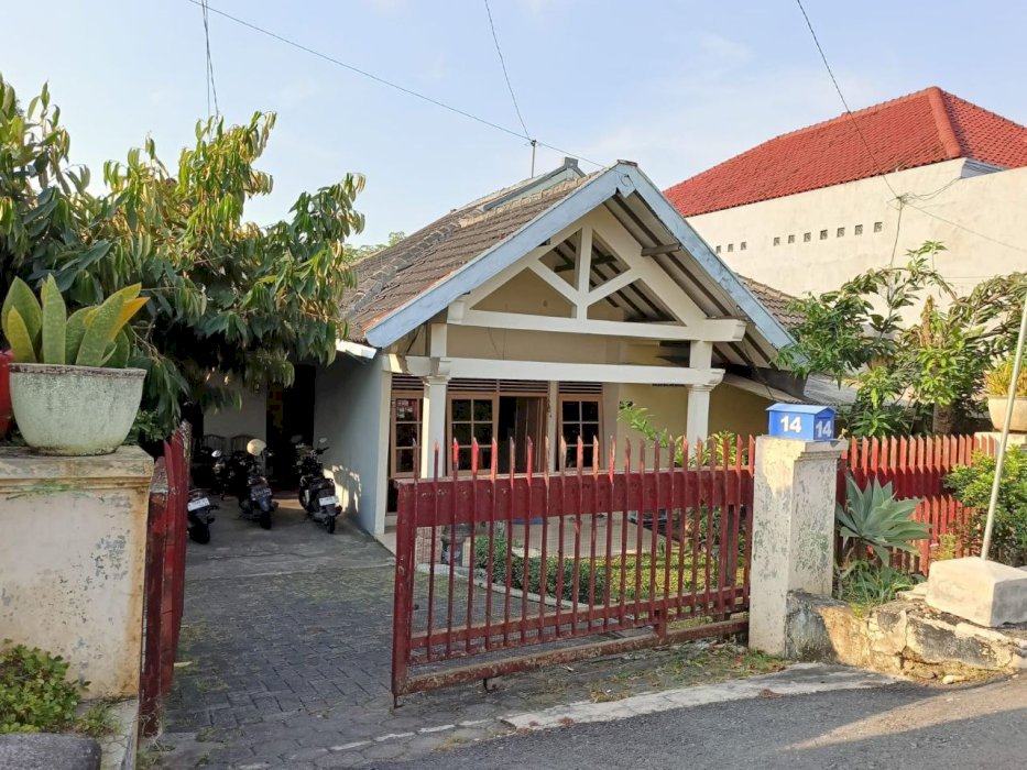 Dijual Rumah Siap Huni Murah Lokasi Strategis di Jatingaleh