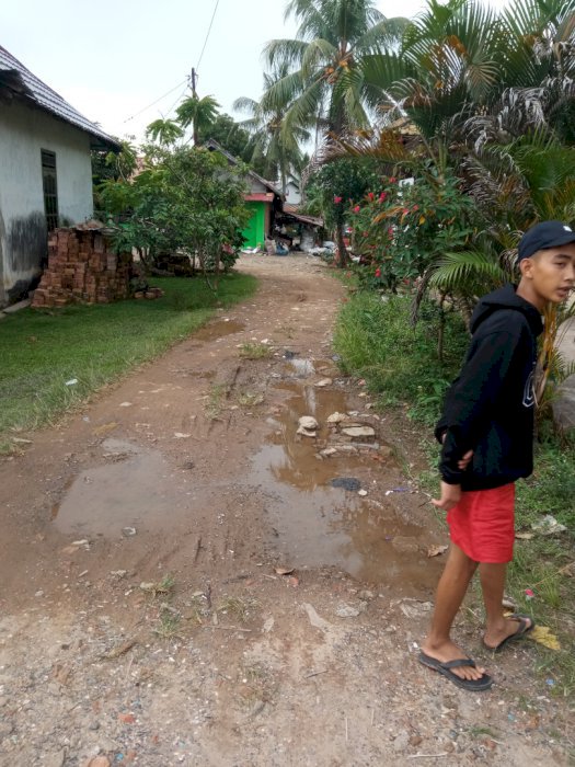 Dijual tanah lokasi strategis ukuran 15x50 surat sertifikat