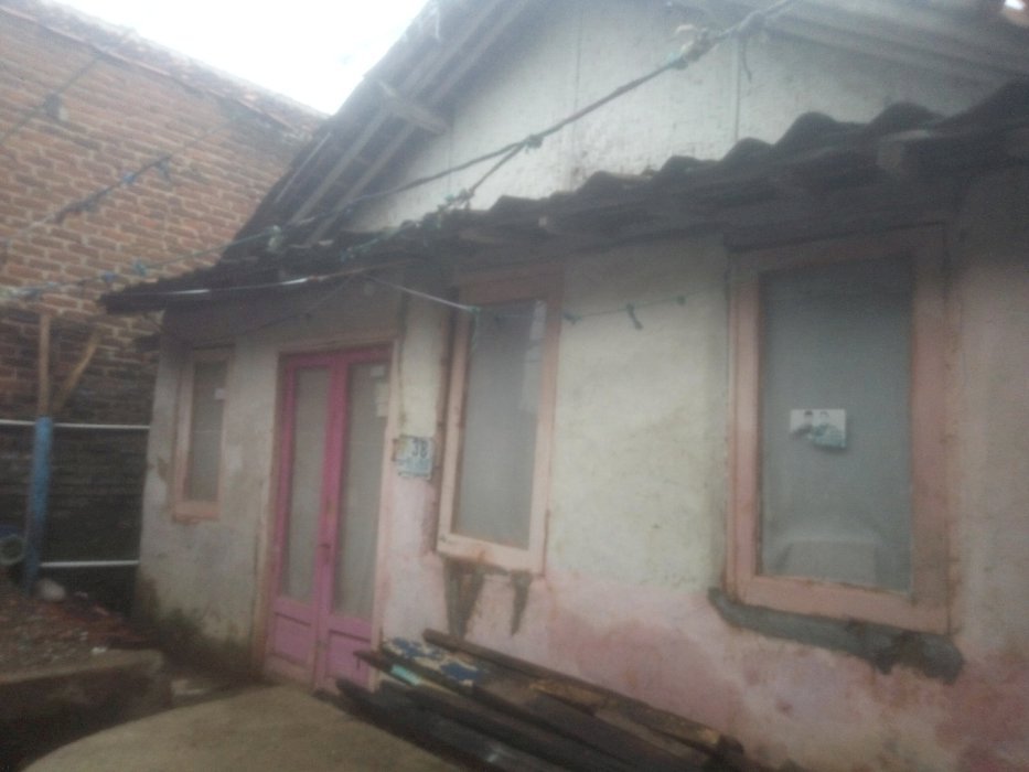 Sebuah Rumah dijual cepat