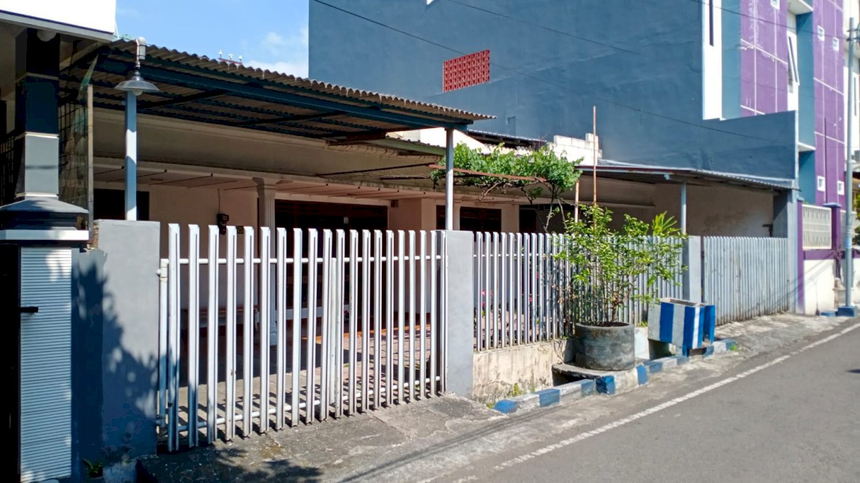 Rumah dekat dengan kampus dimalang