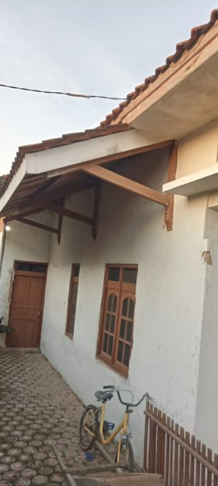 Jual rumah ukuran 140 m²