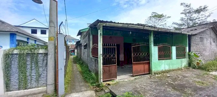 Rumah Di Candi Karang Jl Kaliurang,5 Menit Ke Kampus UII