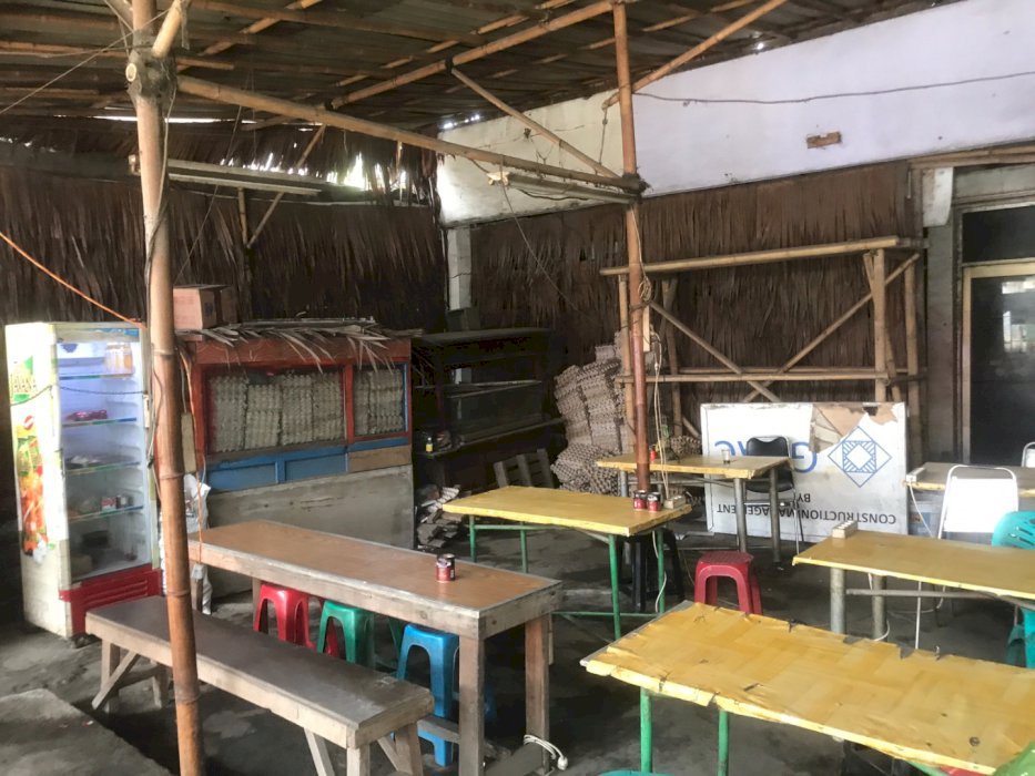 Dijual tanah dan bangunan luas 450m²